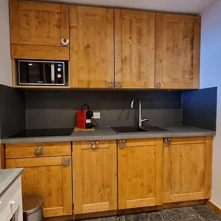 Cabiné Rénové, Accès Ski, 5 Pers. à Plagne Centre - Fr-1-351-271 *